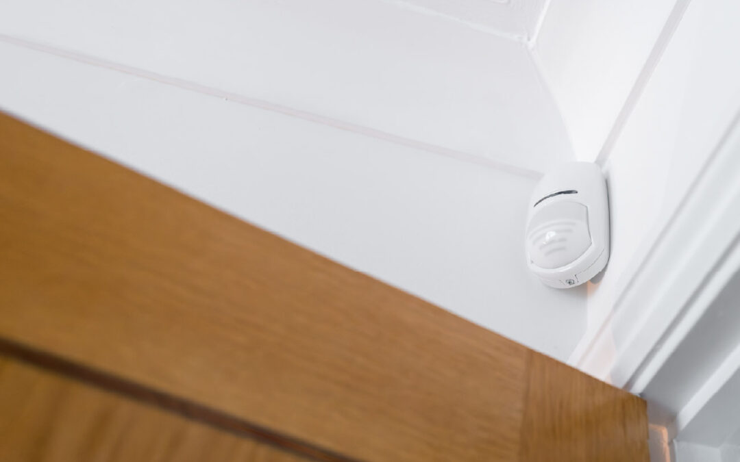 PIR Sensors vs. Wi-Fi Sensing: Choosing the Right Solution for Today’s Smart Homes